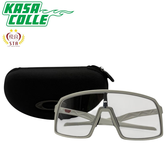 Oakley Sunglasses / SUTRO / Clear to Black / Matte White / Wide-Low Bridge Fit / OO9406A-3437