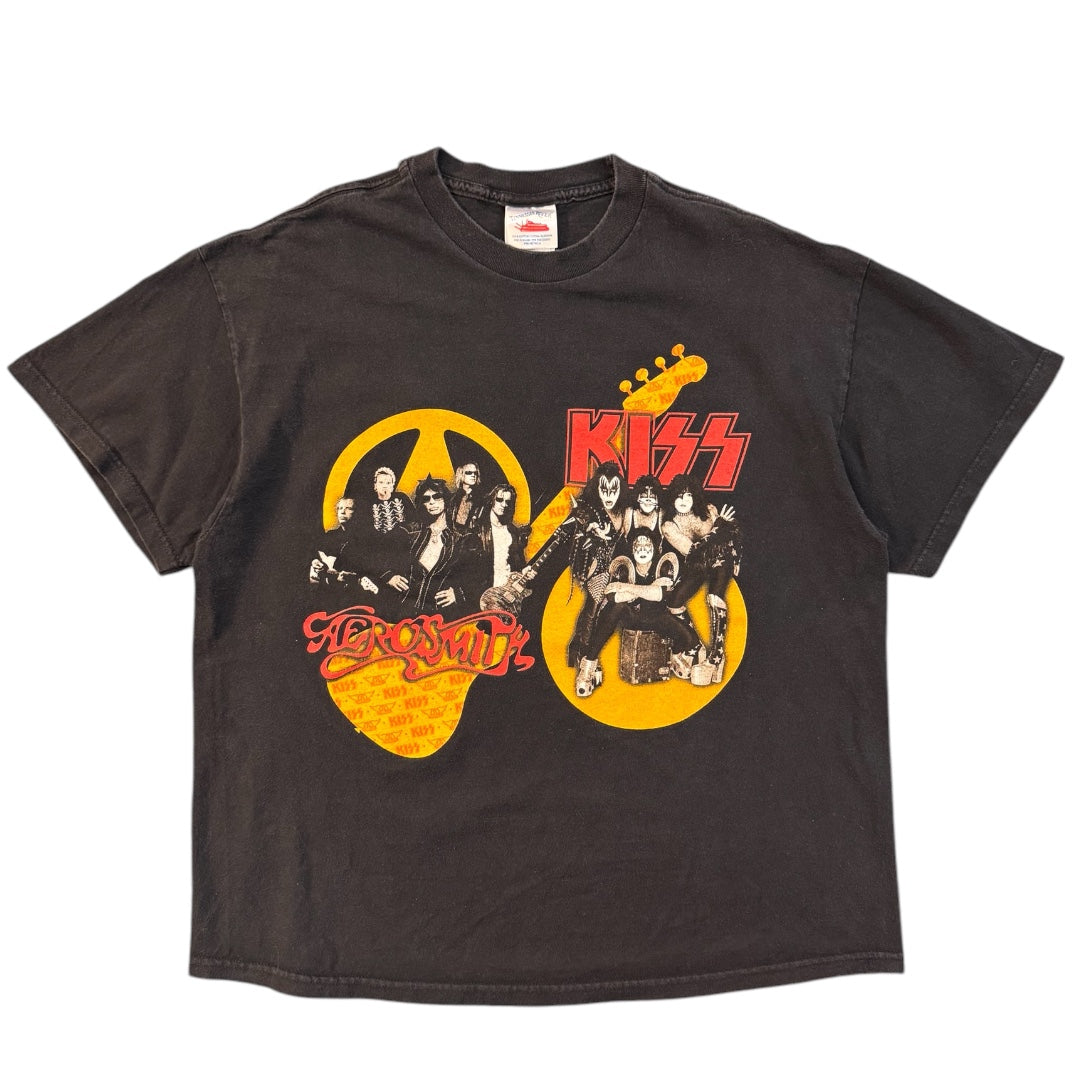 [AERO SMITH &amp; KISS] Aerosmith &amp; Kiss Double Print Tour T-Shirt (Black)/XL