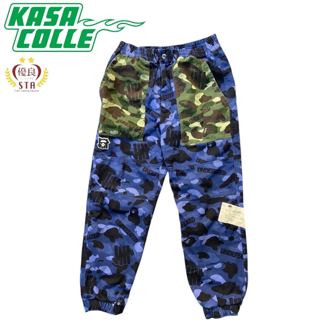 A BATHING APE x UNDEFEATED: APE x UNDEFEATED collaboration camouflage cargo pants, size S